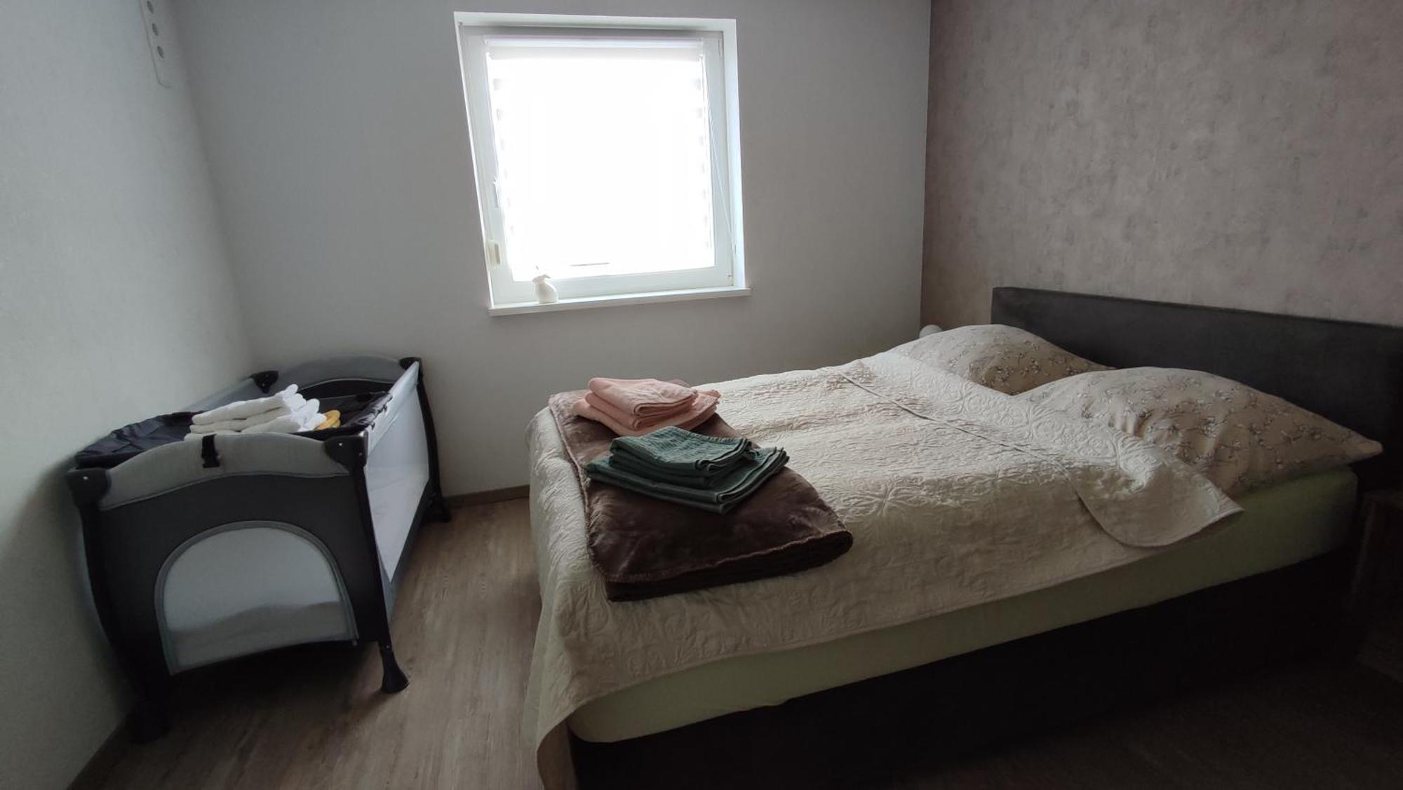 Kleine Auszeit - Ferienwohnung Heideberg - "Rhein" In Den Urlaub バッハラッハ エクステリア 写真